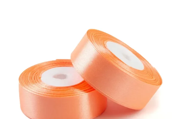 Атласная лента широкая: секреты эффектного декора